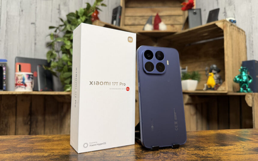 Xiaomi 17T Pro هاتف شاومي 14T برو بجانب صندوقه الأبيض